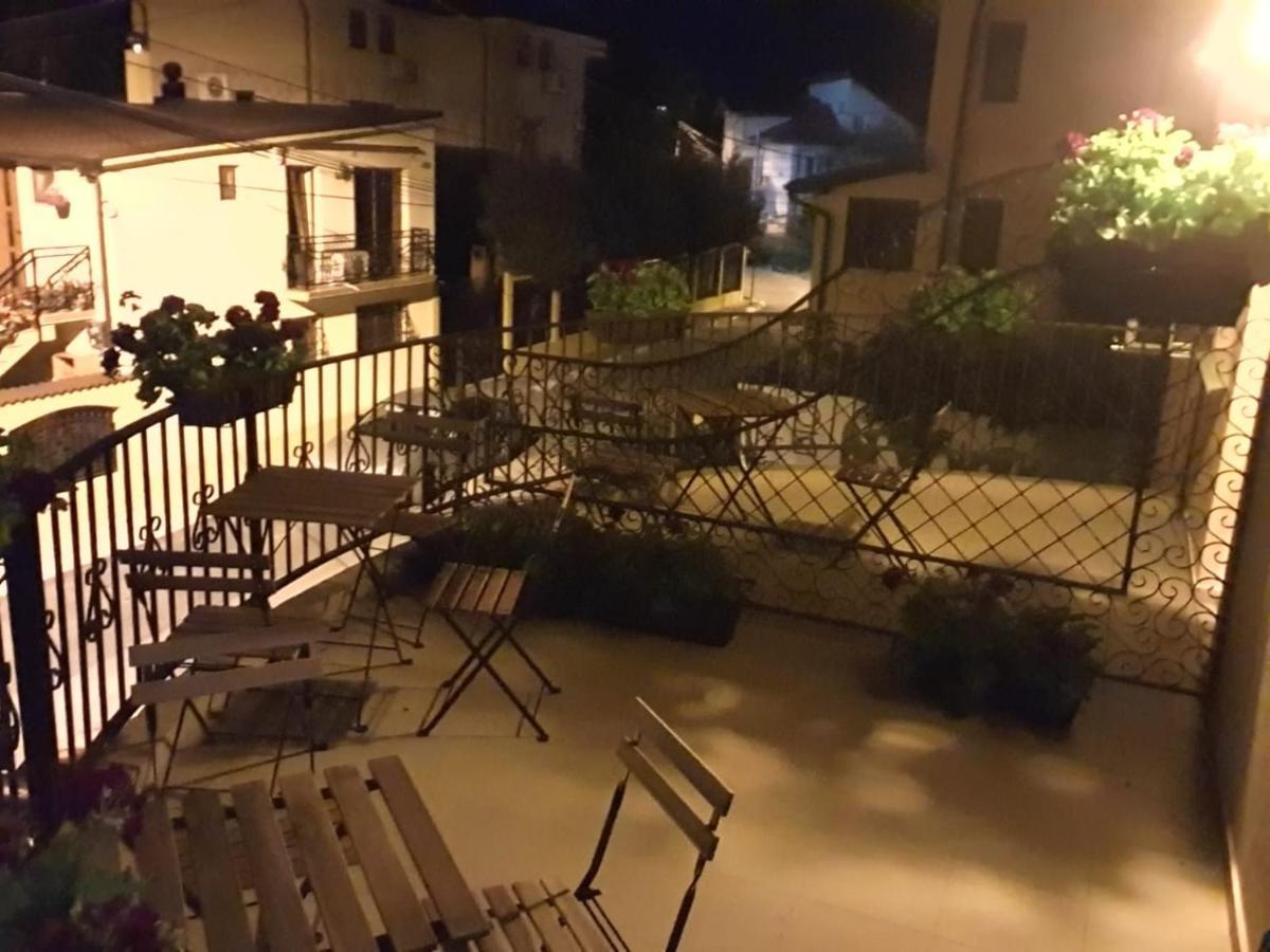 بيت شباب Dms Family House إيفوري سود المظهر الخارجي الصورة
